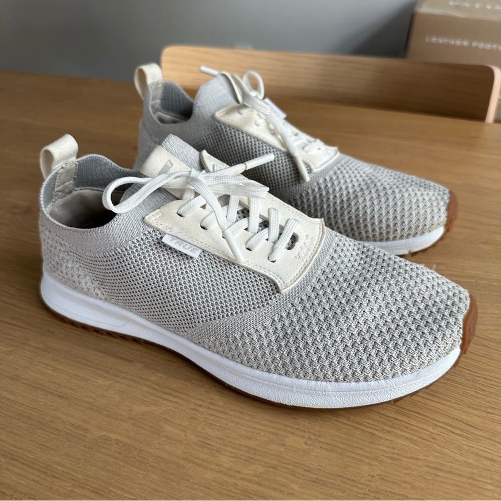 True Linkswear All Day Knit II Golf Shoe Women 8.5 Bone White Gray Lightweight